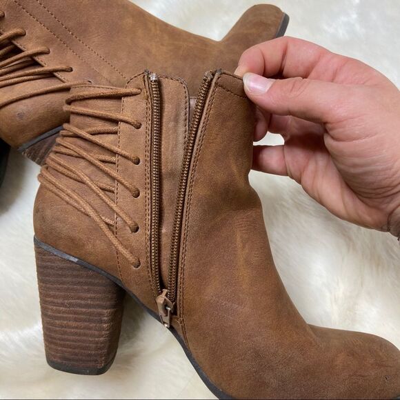 Madden Girl Dutton 8 ankle bootie - Picture 9 of 10